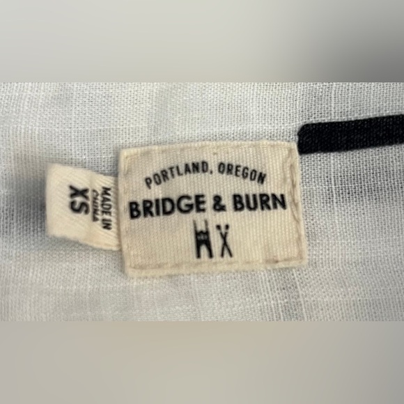 Bridge & Burn Button-Down Shirt - Picture 7 of 9